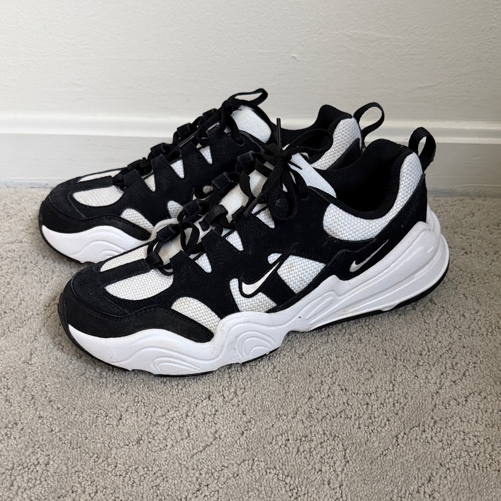 Nike Black and White Athletic Sneakers